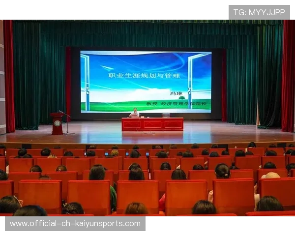 俱乐部举办退役球员职业转换讲座 提供实用建议，职业球员退役后去干什么