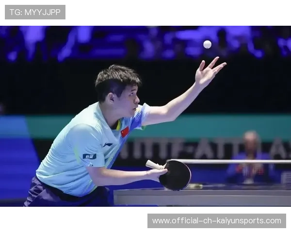 乒乓亚洲杯林诗栋相持突然加力，对手被打穿空位