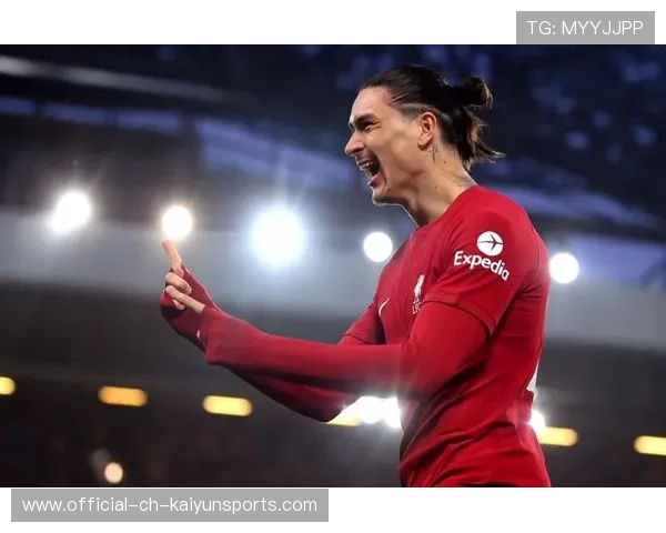 萨拉赫左脚搓射远角得手,利物浦2比0力克伯恩利 萨拉赫左脚搓射远角得手,利物浦2比0力克伯恩利